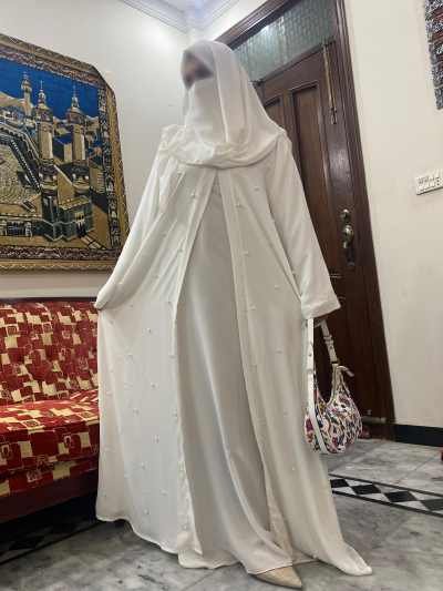 Umra Abaya